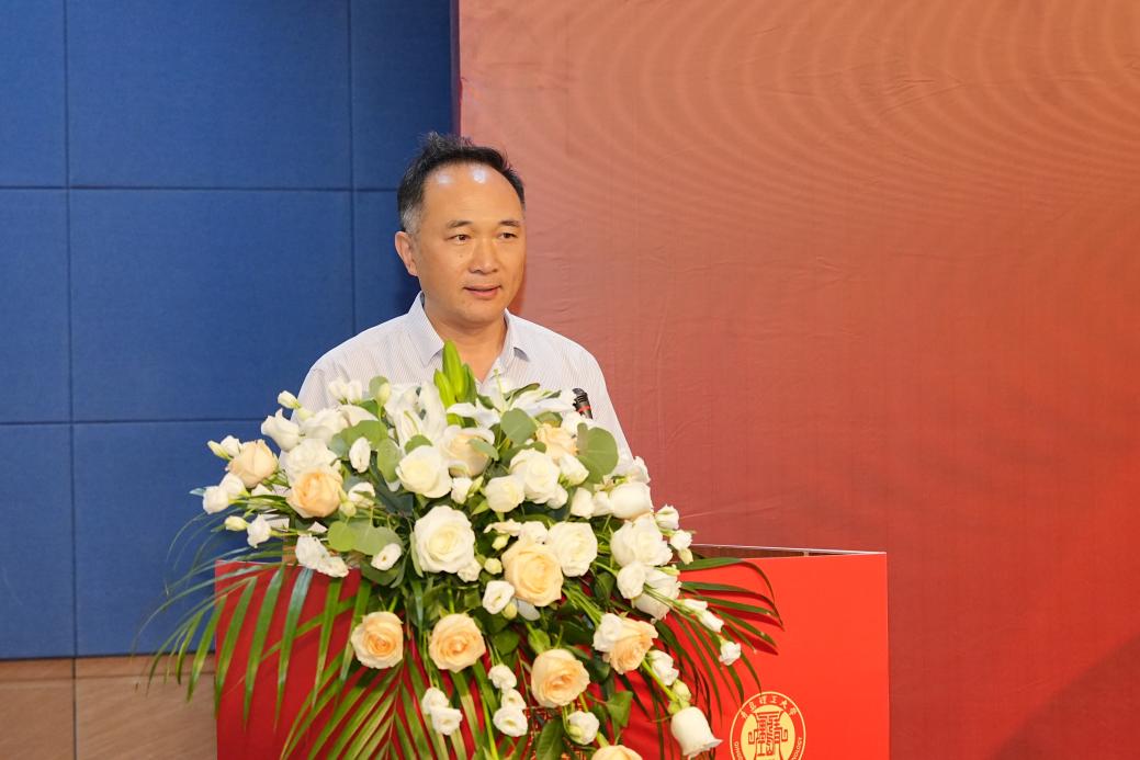 图3 伟德国际victor1946党委常委、副董事长郭建锋致辞